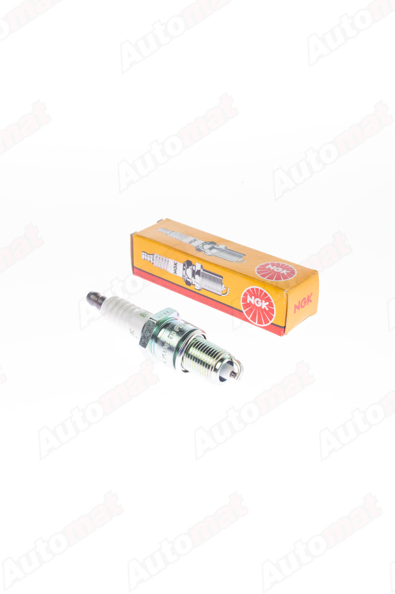 Свеча зажигания NGK 2828 BPR5EY с никелевым электродом